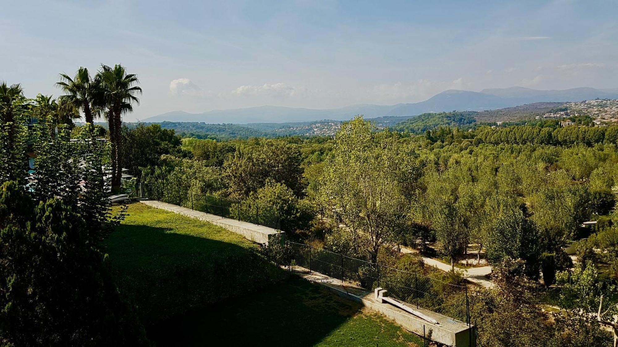 Studio Vista Apartment *